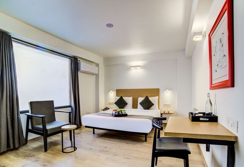 هتل Oyo Townhouse 089 Hongkong Bazaar