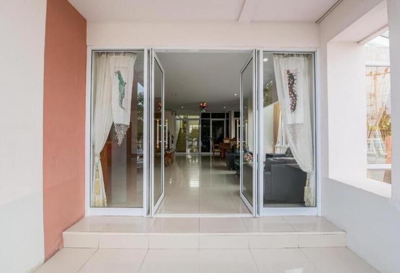 酒店 Purada Mansion