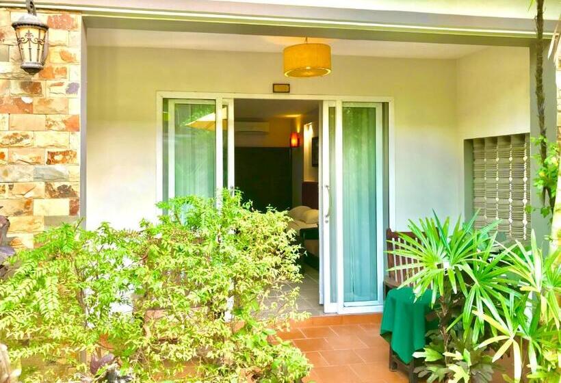 هتل Rata Boutique