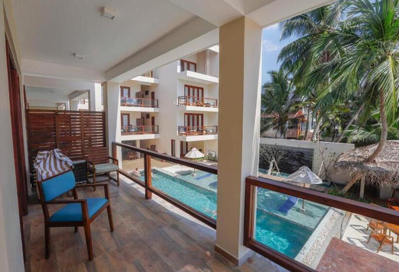 酒店 Sapphire Seas Beachfront