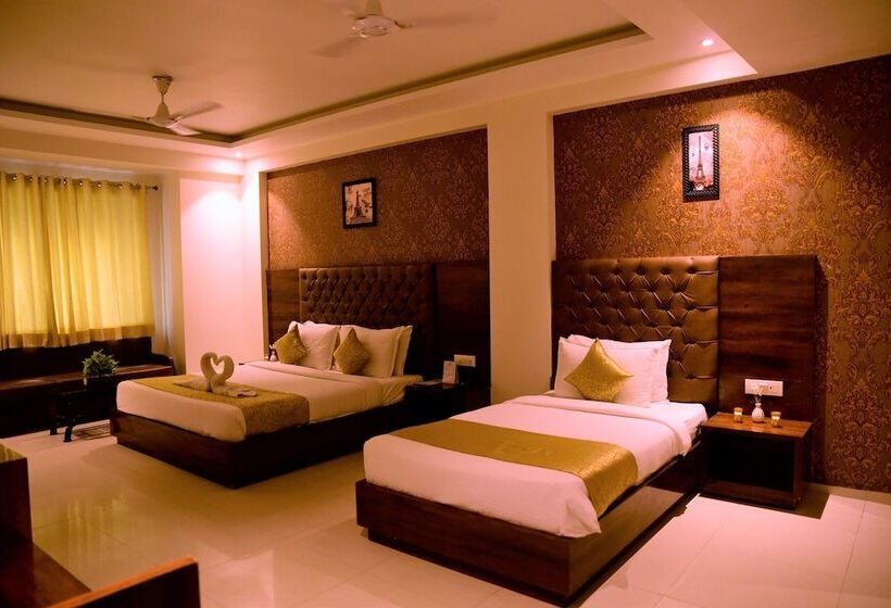 هتل The Vegas By De Pavilion, Delhi Airport