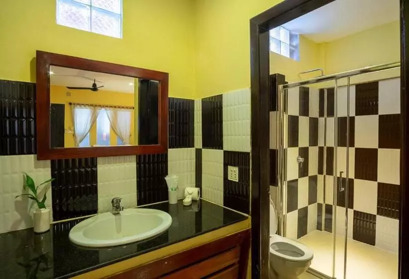 هتل River Retreat Boutique