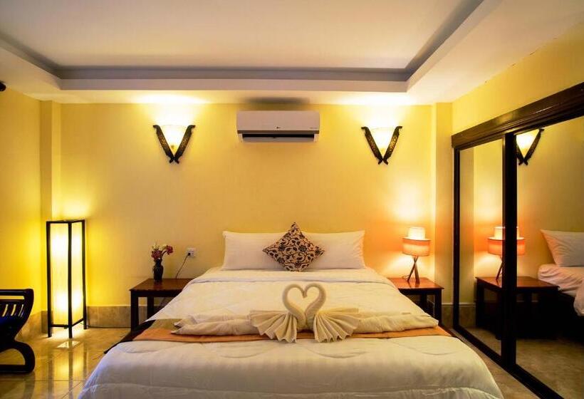 هتل River Retreat Boutique