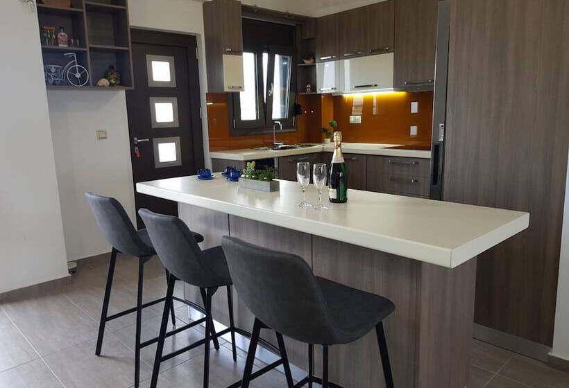 פנסיון Angela S Sea View 3 Bd House