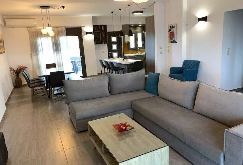 ペンション Angela S Sea View 3 Bd House