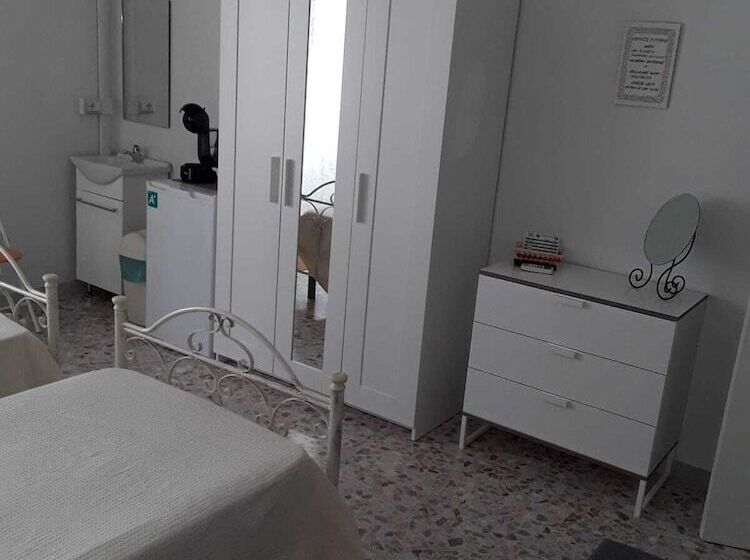 پانسیون Sassi Planet