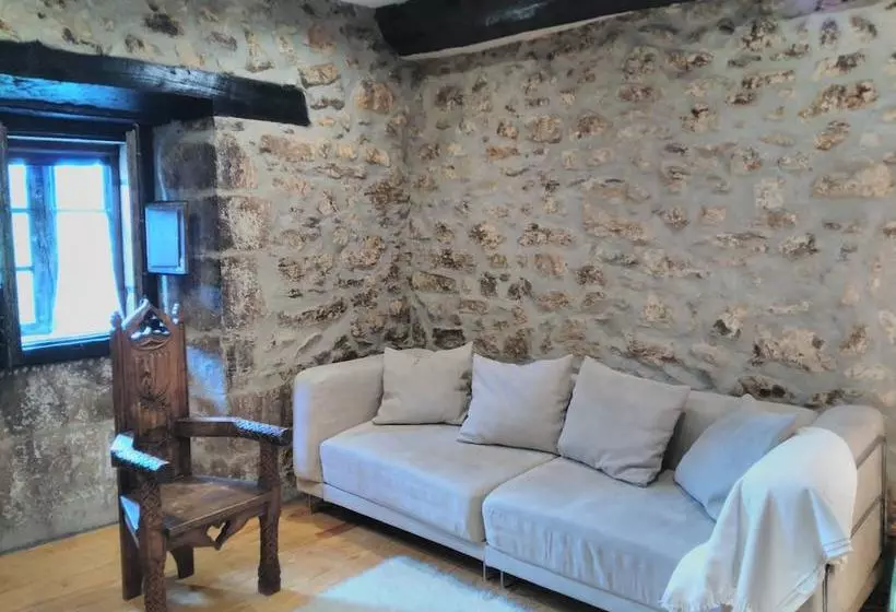 Casona Camino De Hoz