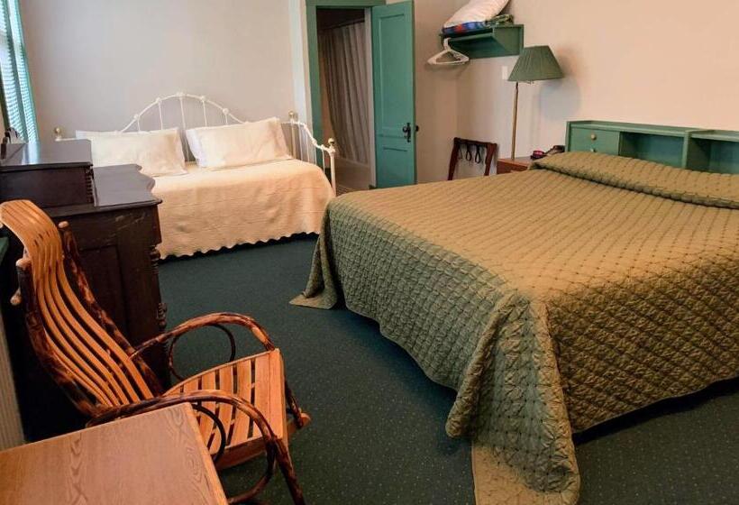 فندق Gordon Beach Inn