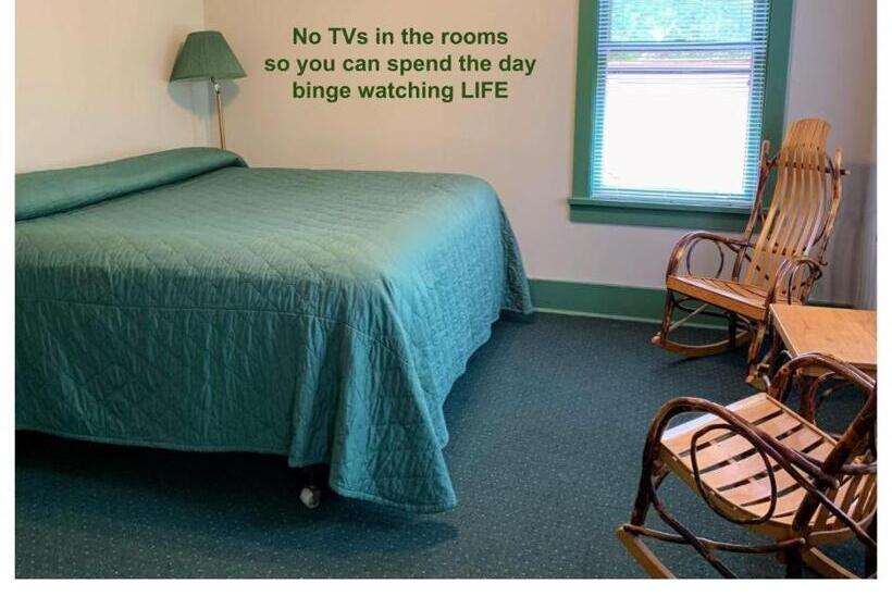 فندق Gordon Beach Inn