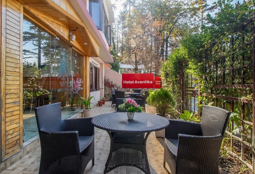 Itsy Hotels Avantika With Forest View