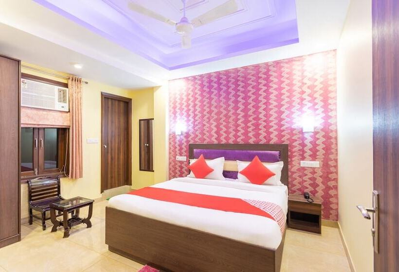 Hotel R S Plaza By Oyo Rooms