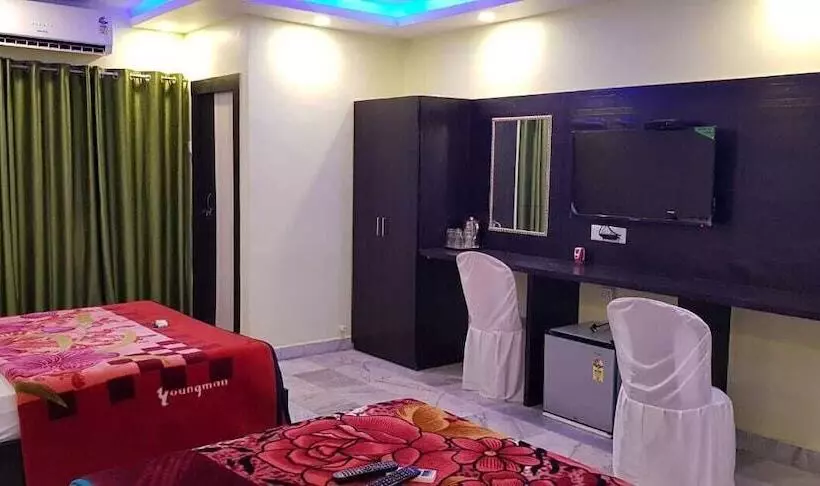 Hotelli Shantinivas