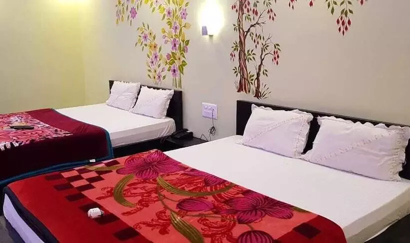 Hotelli Shantinivas