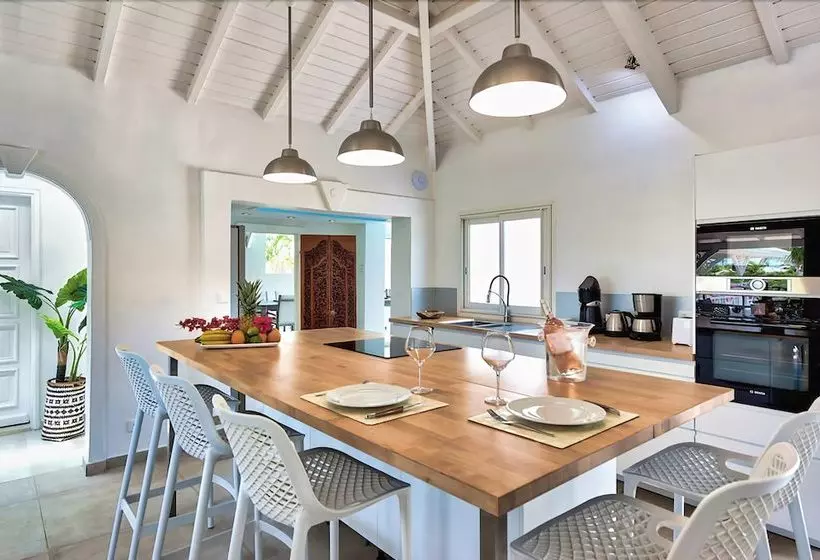 Villa Eve Paradise