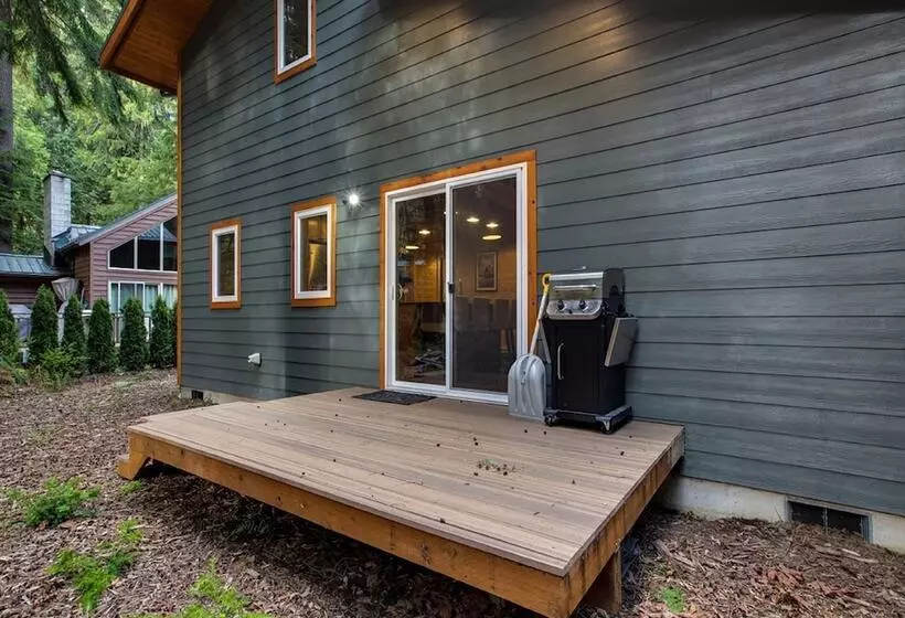 74sl   Pets Ok   Wifi   Bbq   Sleeps 8