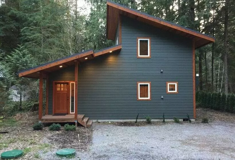 74sl   Pets Ok   Wifi   Bbq   Sleeps 8