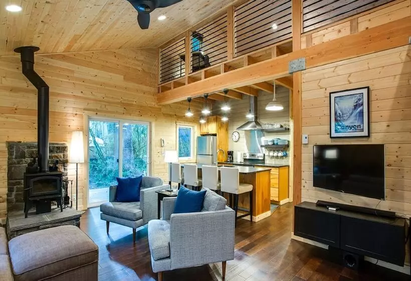 74sl   Pets Ok   Wifi   Bbq   Sleeps 8