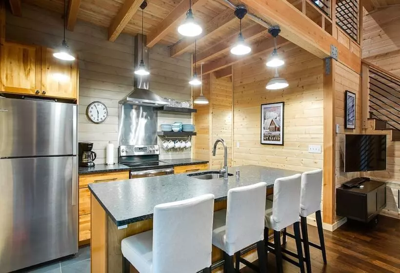 74sl   Pets Ok   Wifi   Bbq   Sleeps 8