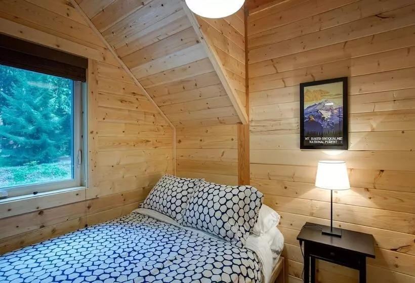 74sl   Pets Ok   Wifi   Bbq   Sleeps 8