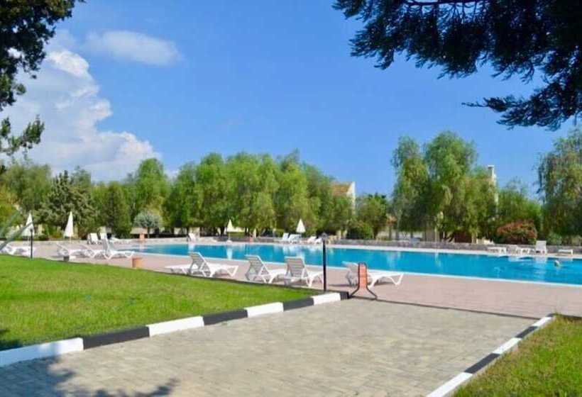 Bahceler Levent Sitesi Villa No 79