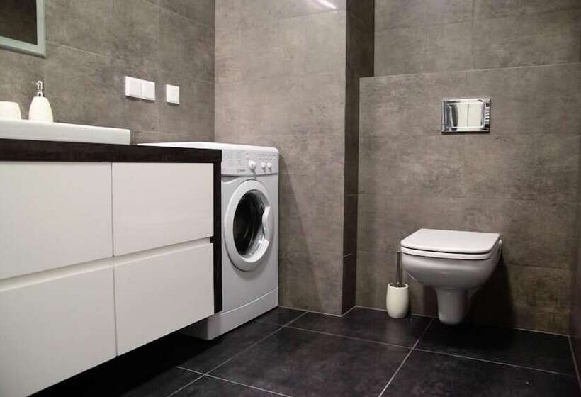 Livin Apartments Santocka