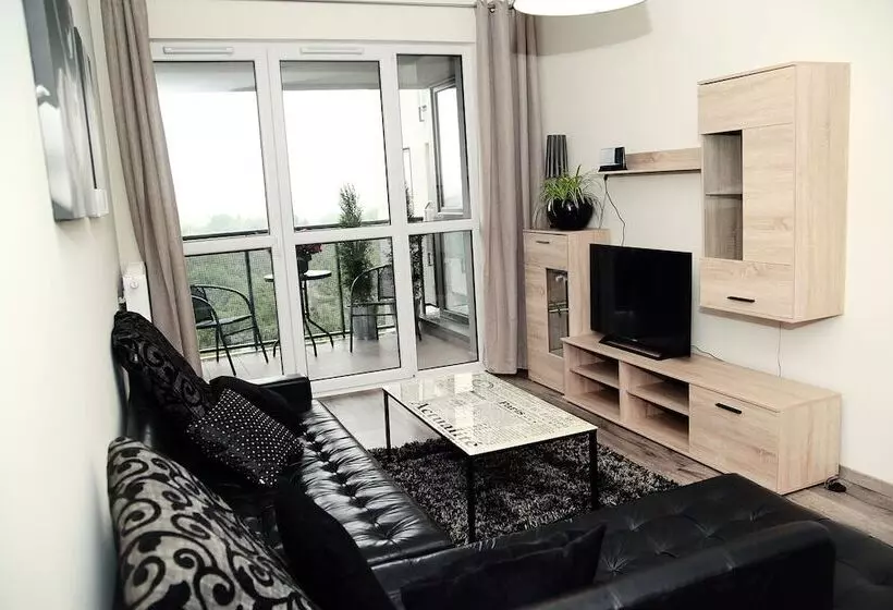 Livin Apartments Santocka