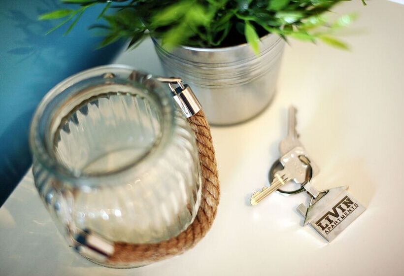 Livin Apartments Santocka