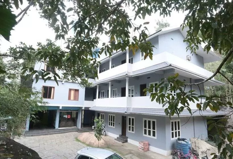 Majatalo Vedanta Wake Up Edakkal Caves  By Oyo