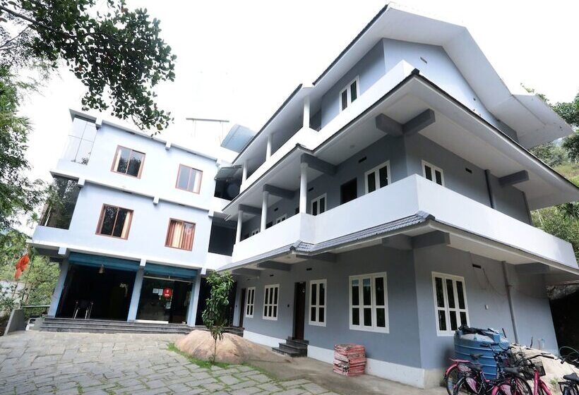 펜션 Vedanta Wake Up Edakkal Caves By Oyo