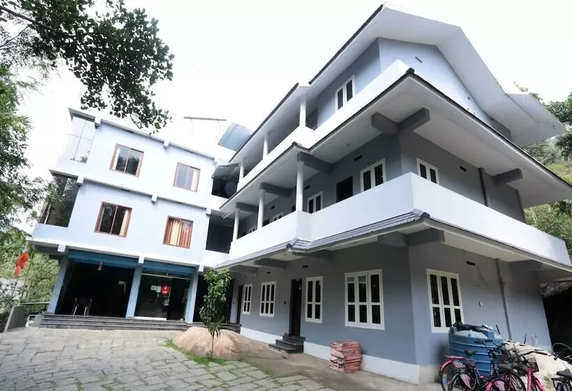 Majatalo Vedanta Wake Up Edakkal Caves  By Oyo