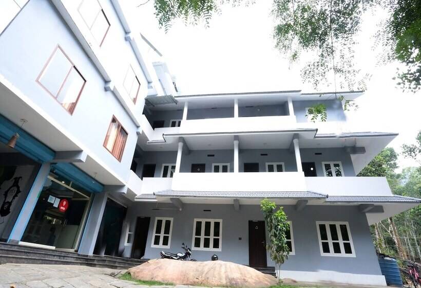 펜션 Vedanta Wake Up Edakkal Caves By Oyo