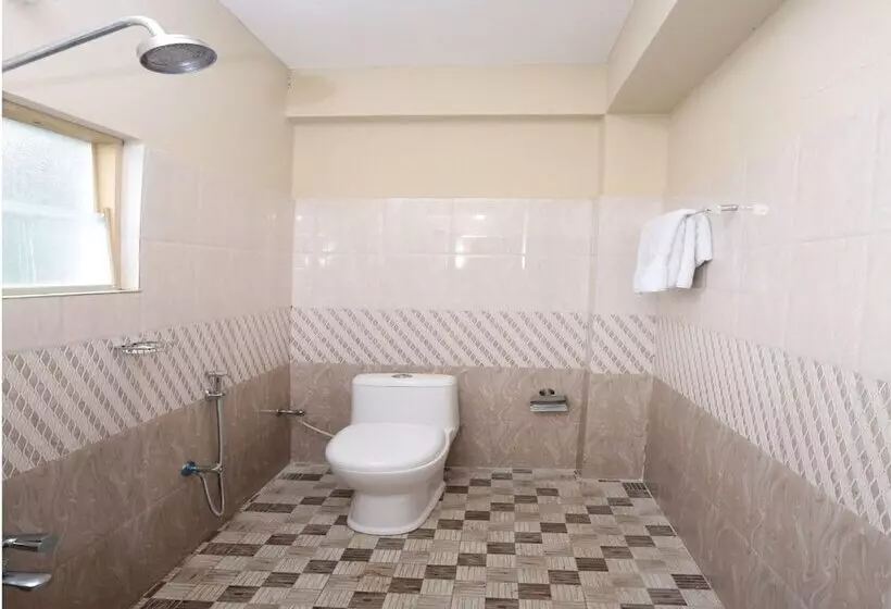 Majatalo Vedanta Wake Up Edakkal Caves  By Oyo