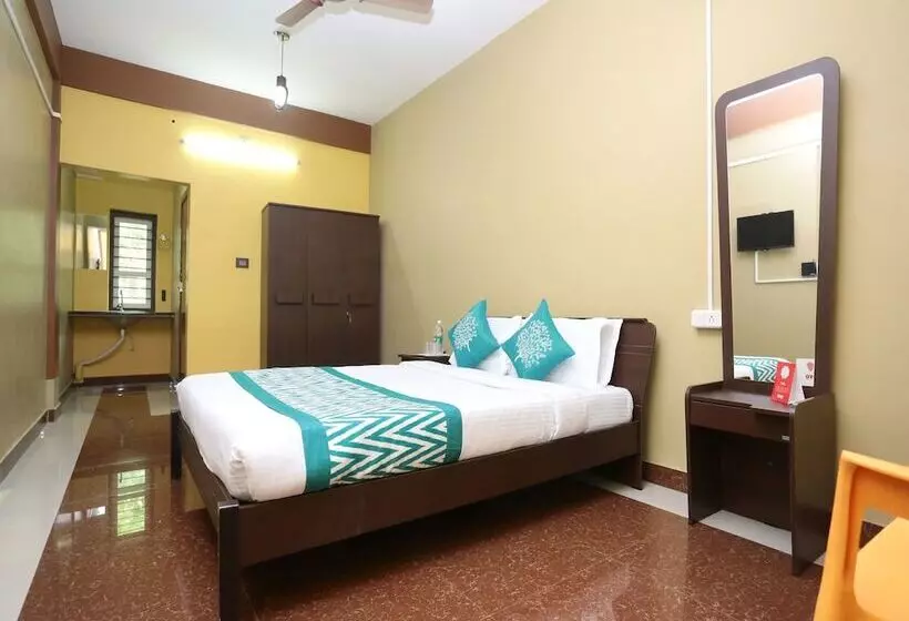 Majatalo Vedanta Wake Up Edakkal Caves  By Oyo