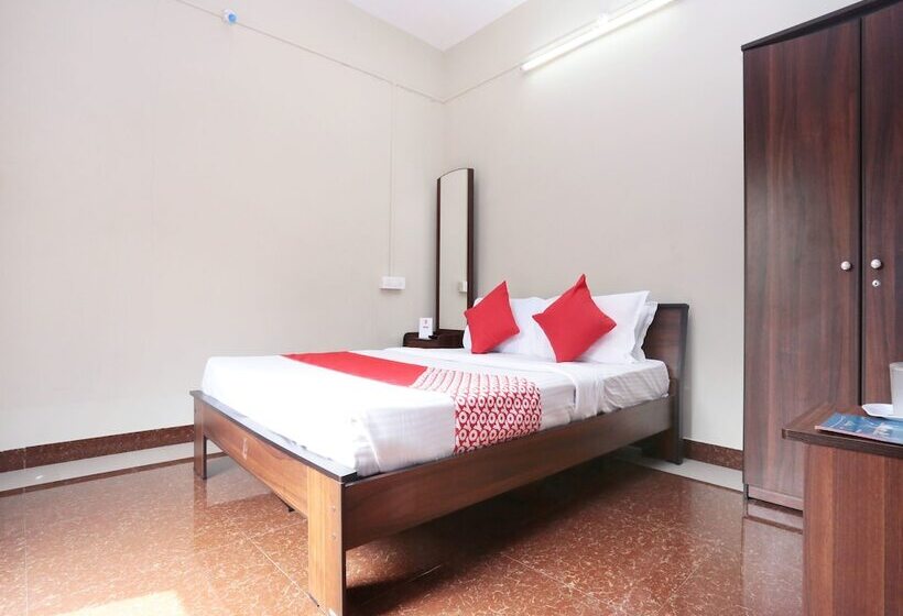 펜션 Vedanta Wake Up Edakkal Caves By Oyo