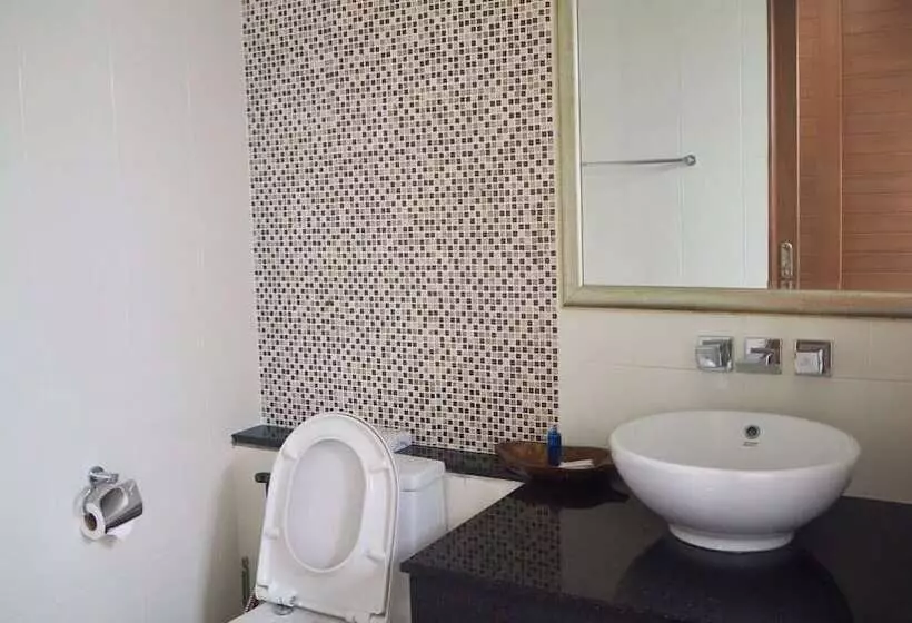 Villa Somewhere Phuket Laguna Bangtao