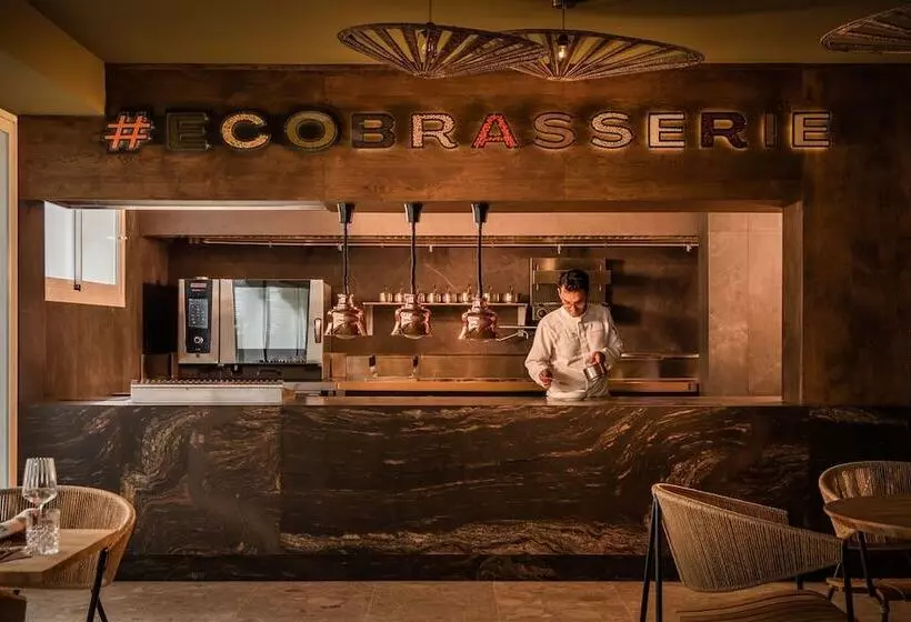 ホテル Lago Resort Menorca  Suites Del Lago Adults Only