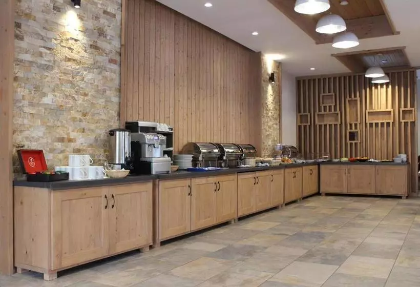 Monte Cervo Bio Hotel & Spa