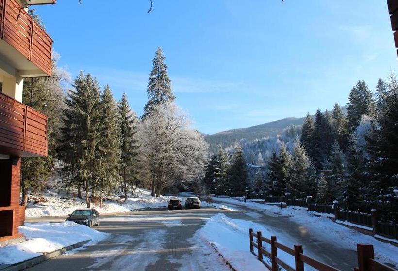 Monte Cervo Bio Hotel & Spa