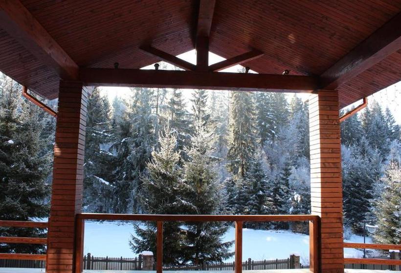 Monte Cervo Bio Hotel & Spa