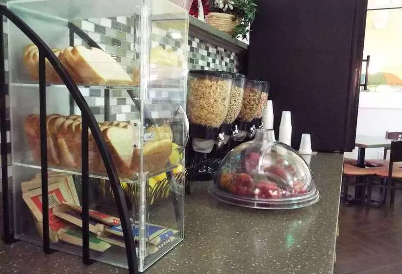 호텔 Best Western Lakewinds