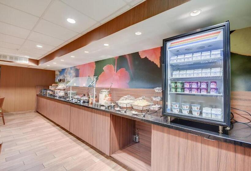 هتل Fairfield Inn Boston Woburn