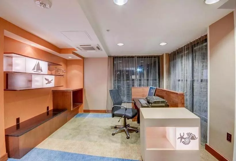 ホテル Fairfield Inn Boston Woburn