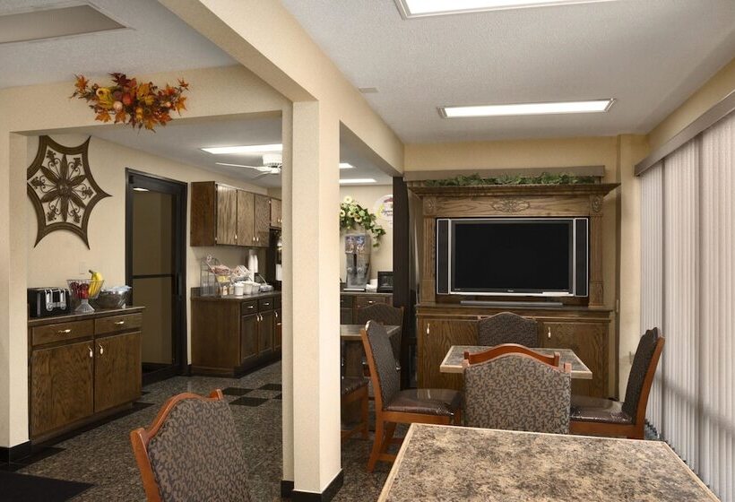 فندق Super 8 By Wyndham Hattiesburg North