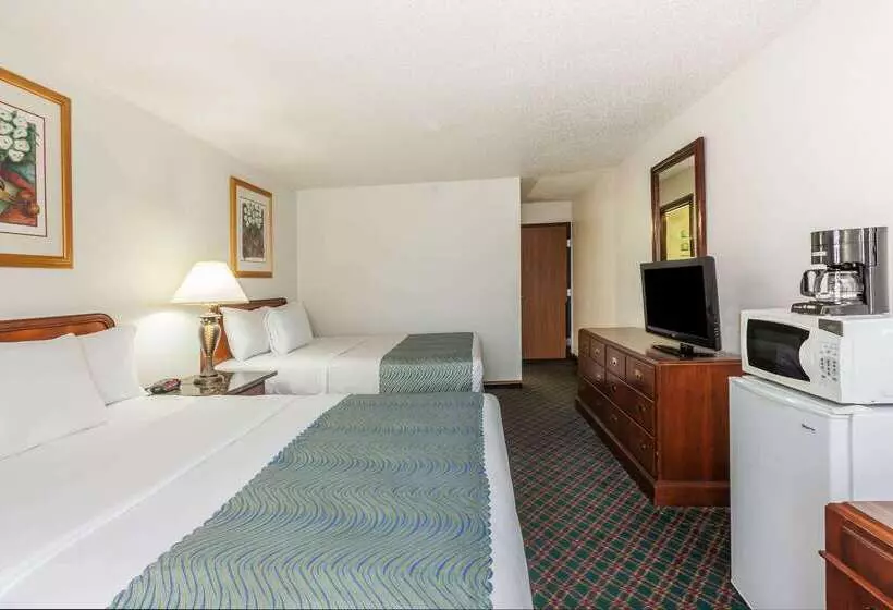 ホテル Super 8 By Wyndham Irving Dfw Airport/south