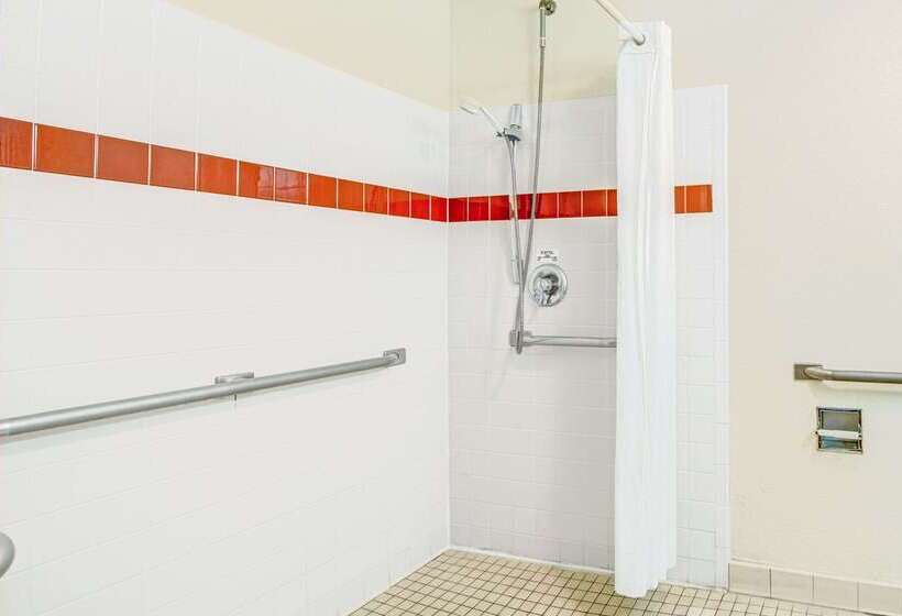 בית מלון כפרי Super 8 By Wyndham San Antonio/fiesta