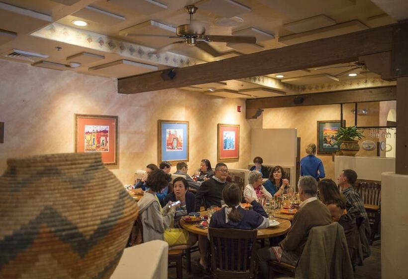 فندق Table Mountain Inn