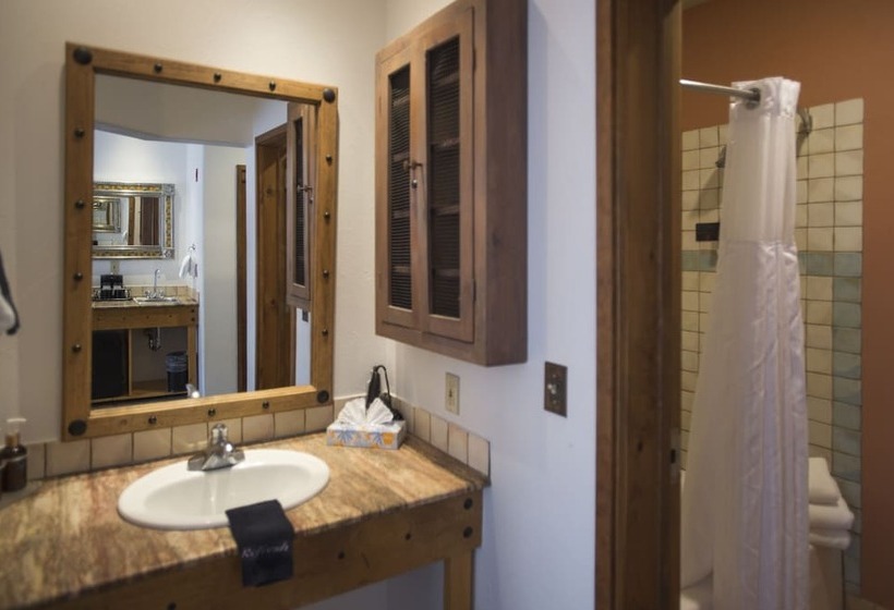 فندق Table Mountain Inn