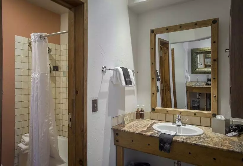 Отель Table Mountain Inn