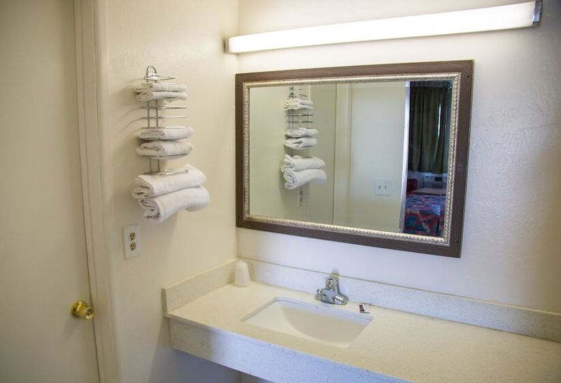 בית מלון כפרי Travel Inn In Phoenix