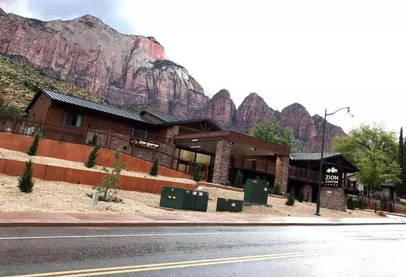 בית מלון כפרי Zion Canyon Lodge